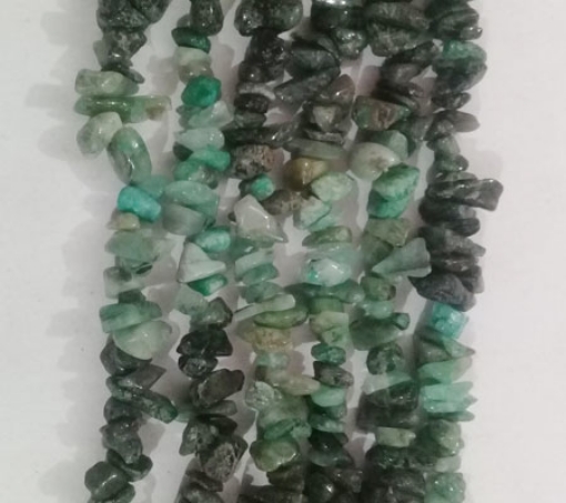 Emerald Dark chips beads