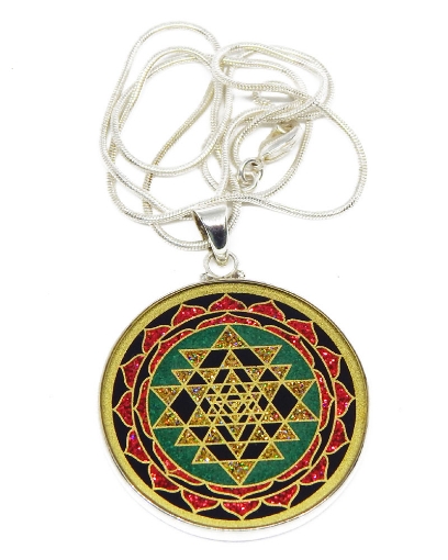 Sacred Geometry : Sri Yantra Pendant